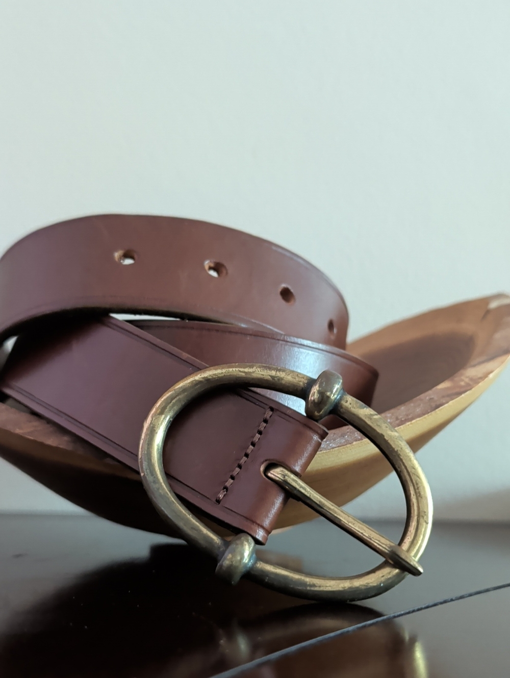 Banana Republic Vintage Brown Leather Belt with Brass Oval Buckle Made In Italy